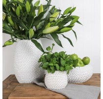 Load image into Gallery viewer, Porci Vase Small 15x15 White
